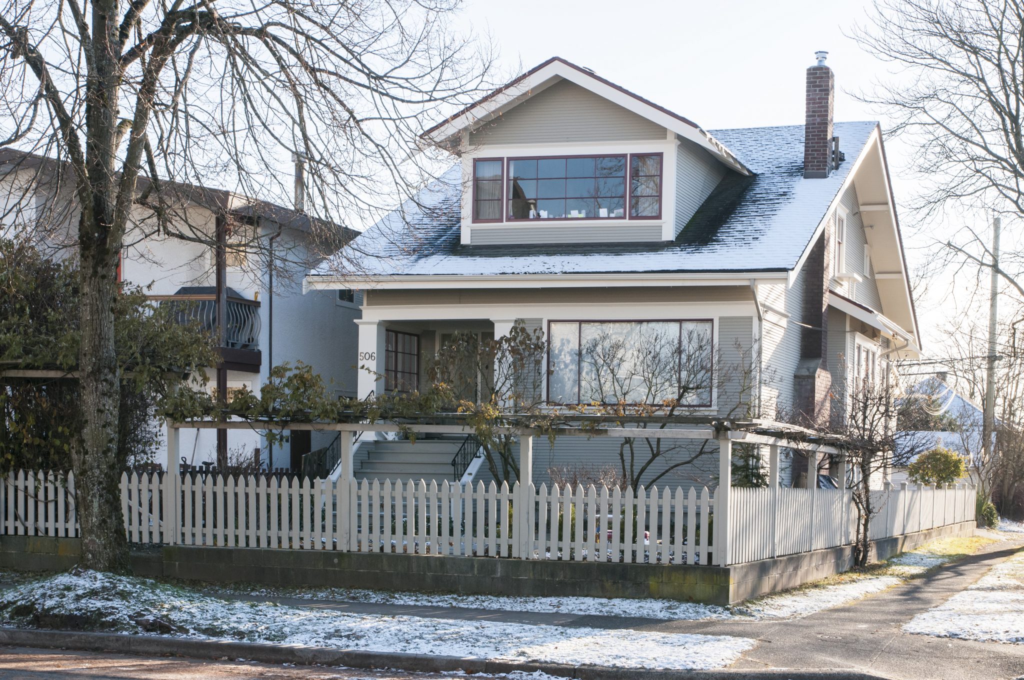 East Vancouver Heritage House Repaint
